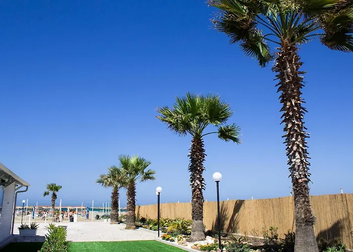 Aurora & Bed & Breakfast 4*