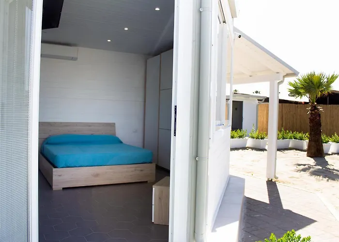 Aurora & Bed & Breakfast