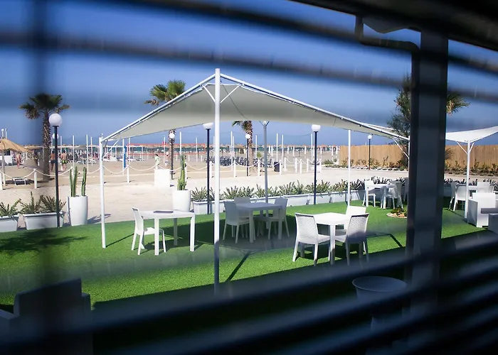 Aurora & Bed & Breakfast 4*